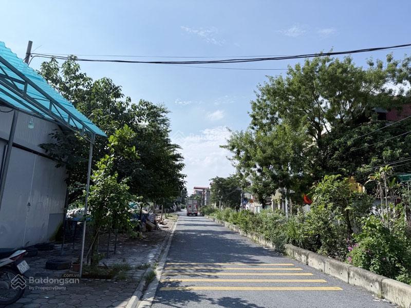 Đất đấu giá làng cam gia lâm 90m2 đường 15m  đón sóng di dân phố cổ!