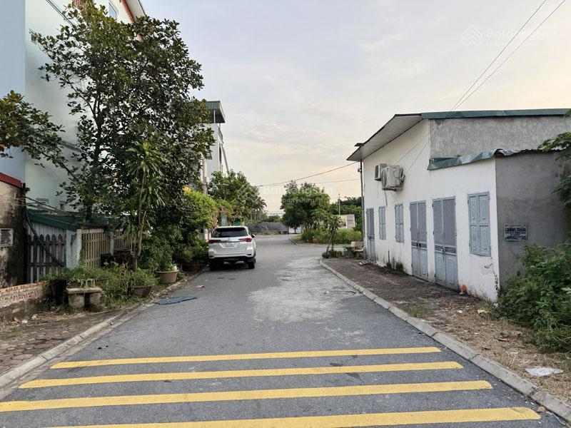 Đất đấu giá làng cam gia lâm 90m2 đường 15m  đón sóng di dân phố cổ!