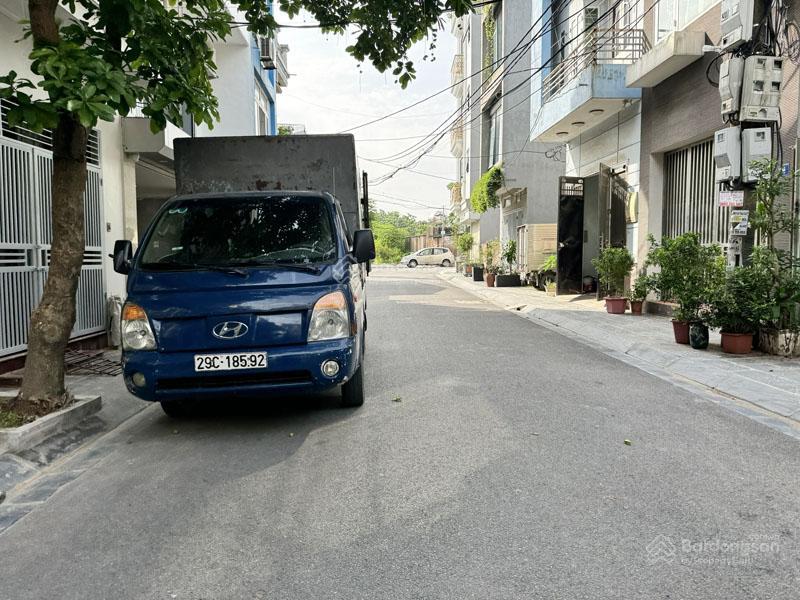Bán đất tđc hồ đắp nếp  tư đình 75,5m2 sát cầu trần hưng đạo, view hồ, đầu tư đỉnh