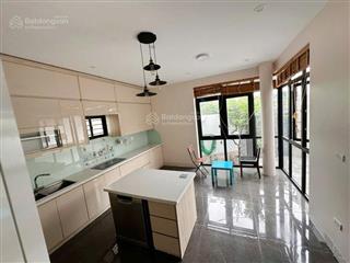 Bán căn góc 137,5m2 nhà 3 tầng lô góc ngõ 999 bát khối. nhà kiến trúc sư siêu đẹp, siêu chắc chắn