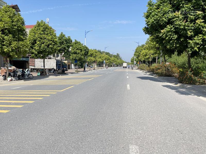 Bán đất mặt phố ỷ lan thuận an 132m2 đường 30m vỉa hè 6m, view hồ siêu thoáng