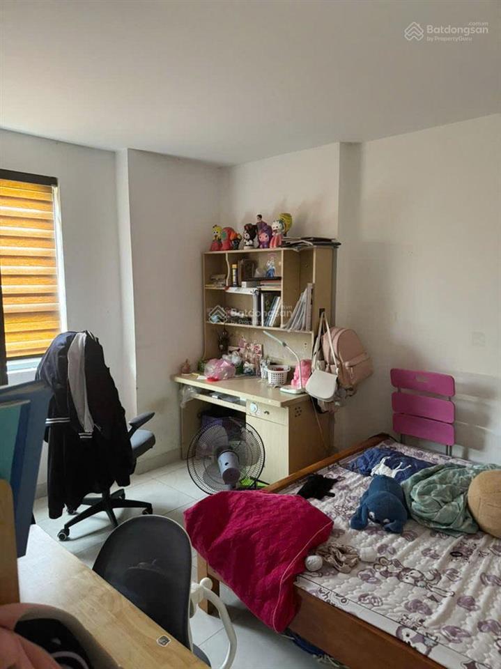 Cần bán 69,2m2, 2pn, 2vs, tầng cao, view thoáng tại chung cư rice city sông hồng apartment