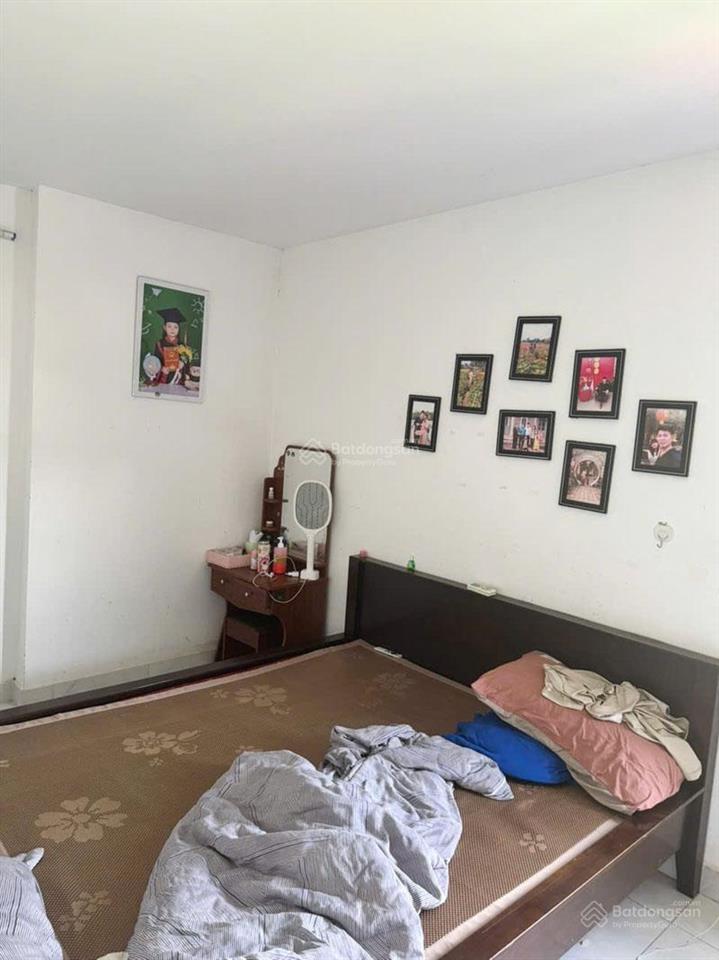 Cần bán 69,2m2, 2pn, 2vs, tầng cao, view thoáng tại chung cư rice city sông hồng apartment