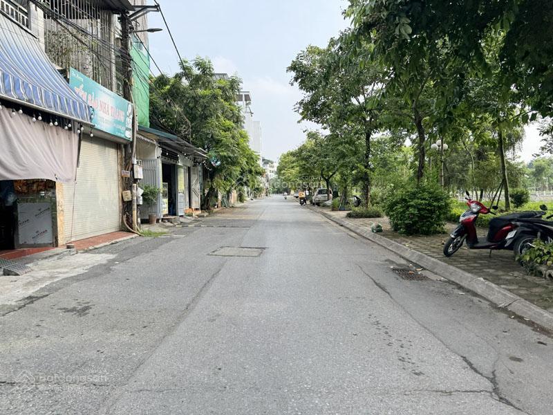Cần bán 52m2 nhà c4 tđc thanh am, gần hồ điều hòa và đường đoàn khuê kéo dài rộng 40m