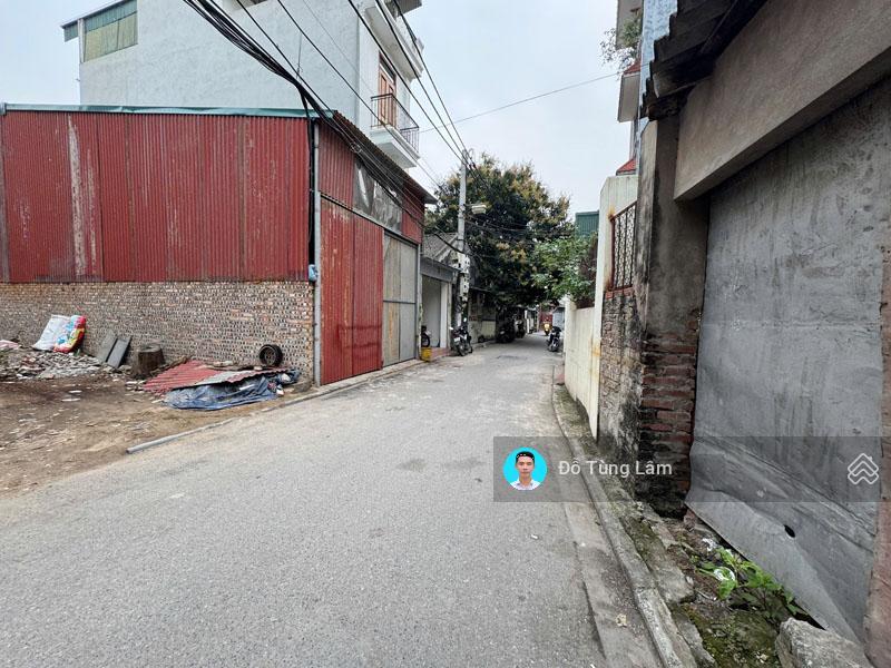 Cần bán lô góc 85m2 đất ngõ 105 thanh am, việt hưng. đường rộng ô tô 16 chỗ, ngay gần trường chợ