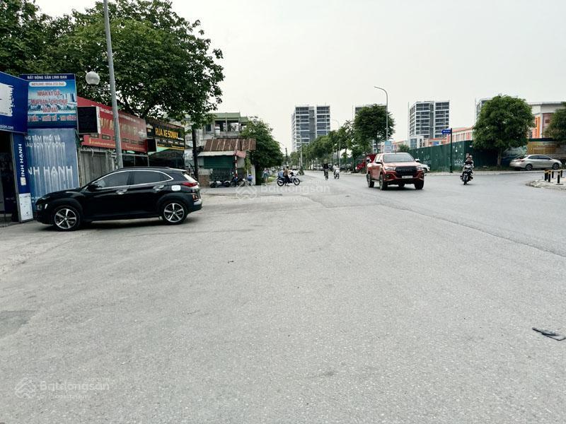 Bán đất mặt phố nguyễn lam 71,6m2 mặt tiền khủng 7,5m kế cận vinhomes riverside kinh doanh