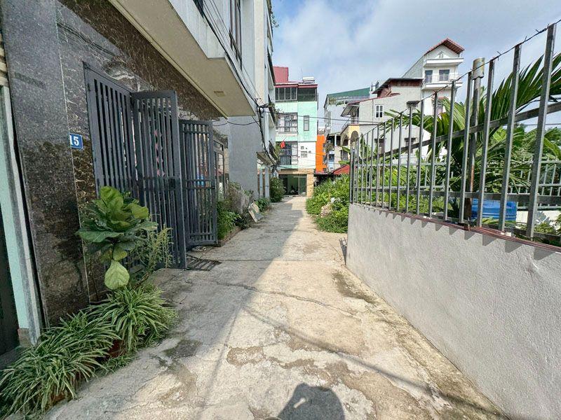Cần bán đất gần đường Viên Chiếu Phúc Lợi: 50,5m2, khổ đẹp, cách đường ô tô đỗ 50m