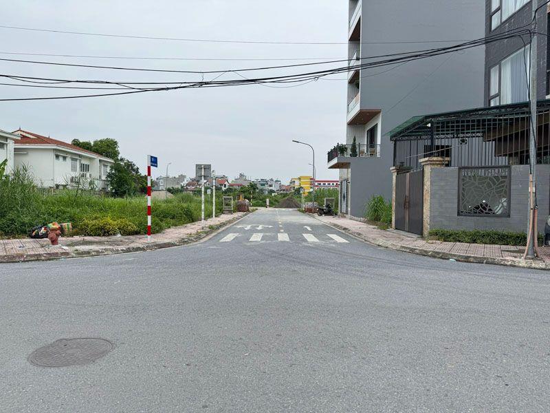 Bán Đất Đấu Giá Cự Khối 74,6m2 Nằm Sát Hồ Điều Hòa - Kết Nối Cầu Thanh Trì, Aeon Mall Long Biên.