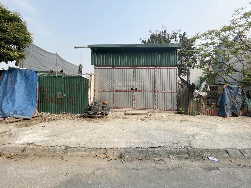 Giá tốt cực sốc  bán nhanh 50m2 đất tđc cự khối  mt 5,2m, đường 13m, sát chợ & công viên