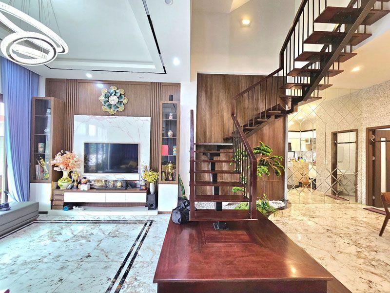 Bán Nhà Cự Khối Long Biên 112m2 Căn Góc 2 Mặt Tiền - Đường Hoa Động 17m Gần Hồ Điều Hòa.  + Diện tích: 112m2, mặt tiền 2