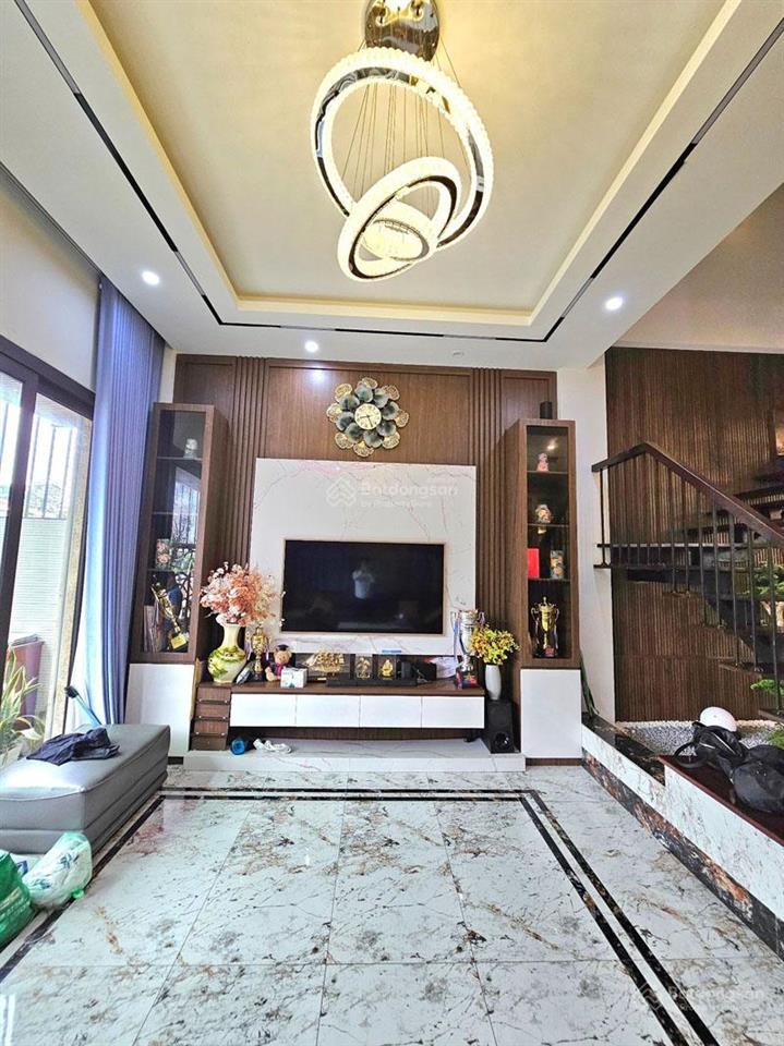 Bán nhà phường cự khối long biên 112m2 căn góc 2 mặt tiền  đường hoa động 17m gần hồ điều hòa