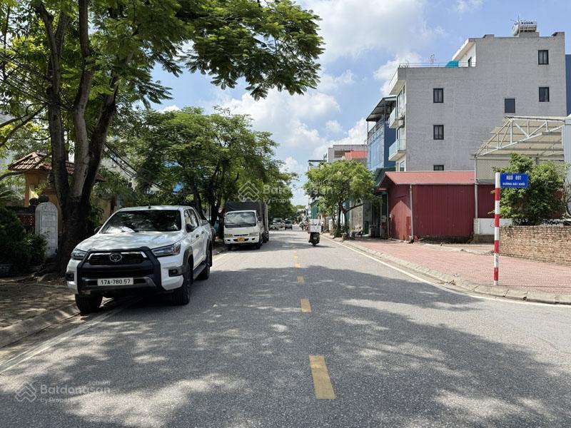 Siêu phẩm mặt phố hoa động 97,4m2  đường rộng 20m nối thẳng cổ linh & ecopark, giá cạnh tranh khu vực