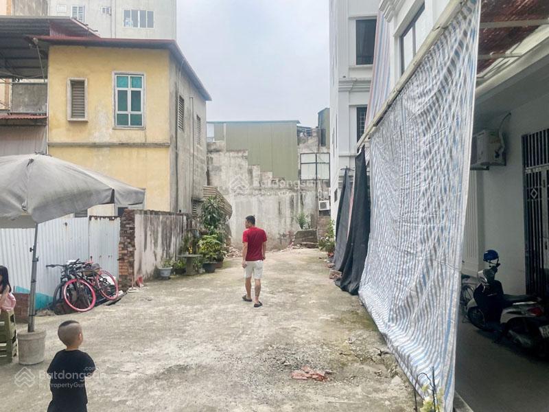 Bán đất trường lâm, long biên 173m2 cách phố 15m, đường ô tô 7 chỗ, sát bệnh viện đức giang