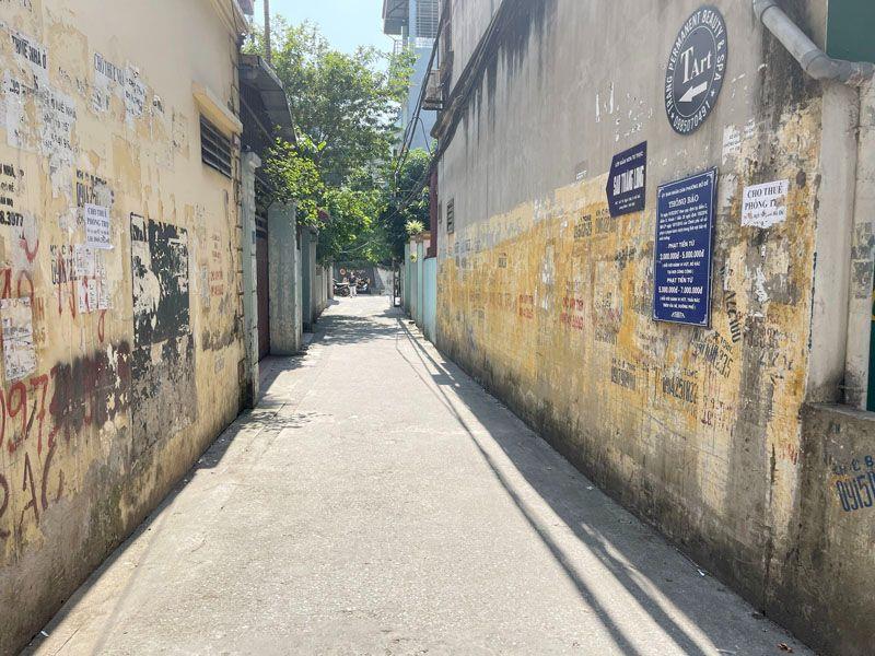 Bán đất mặt ngõ 12 Bồ Đề: 43,8m2, đường thông ô tô 7 chỗ, cầu Chương Dương, sang phố chỉ 5p
