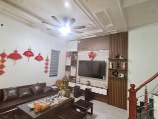 Giảm giá sốc! bán cắt lỗ 63,3m2 căn góc 5 tầng thang máy lê xá, bát tràng  ô tô tránh vào nhà