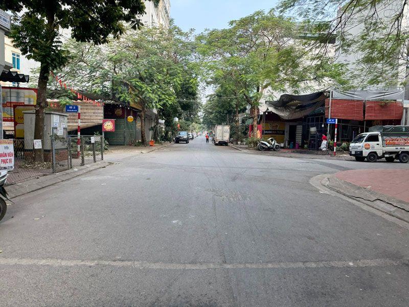 Cần bán 77,2m2 đất mặt phố Kim Quan Thượng. Cạnh KĐT Vinhomes và KĐT Việt Hưng