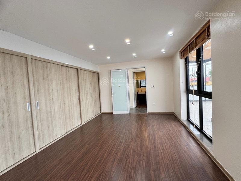 Bán nhà c4 đất đấu giá làng cam 90m2  đường 15m thông  mặt tiền 6m kinh doanh tốt