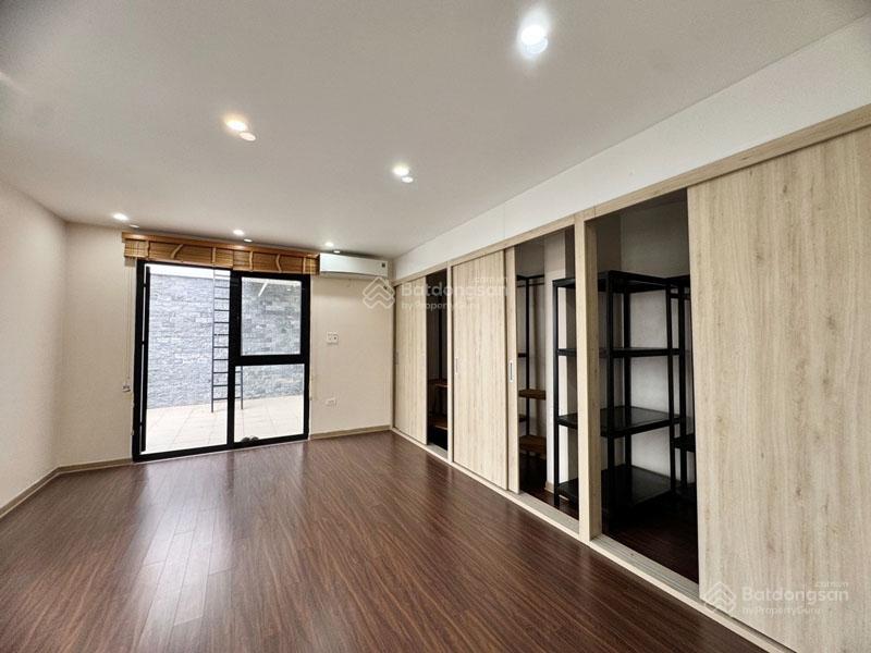Bán nhà c4 đất đấu giá làng cam 90m2  đường 15m thông  mặt tiền 6m kinh doanh tốt