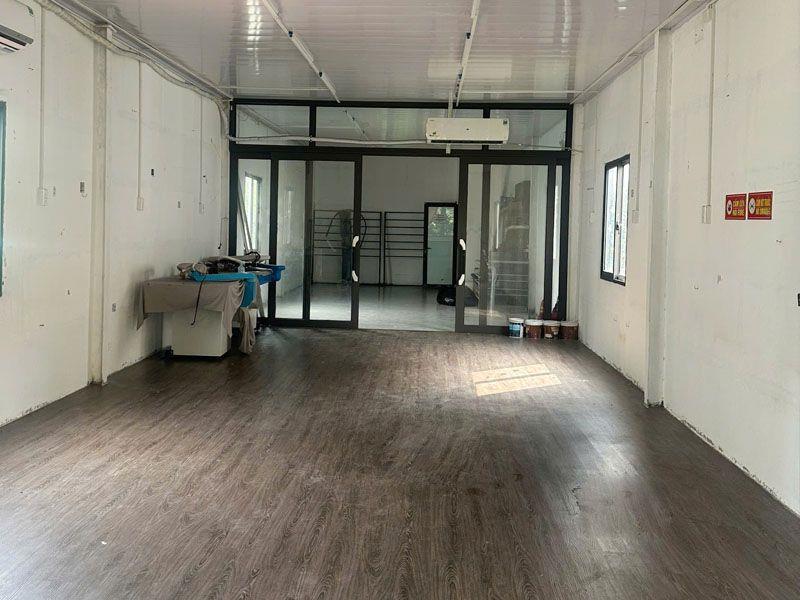 Cần bán 103m2 nhà khung 2 tầng đầu Phố Lý Thánh Tông Gia Lâm, ở hoặc cho thuê đều hợp lý