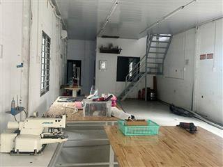 Cần bán 103m2 nhà khung 2 tầng đầu Phố Lý Thánh Tông Gia Lâm, ở hoặc cho thuê đều hợp lý