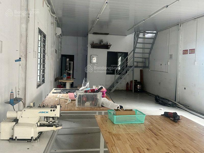 Cần bán 103m2 nhà khung 2 tầng đầu phố lý thánh tông gia lâm, ở hoặc cho thuê đều hợp lý