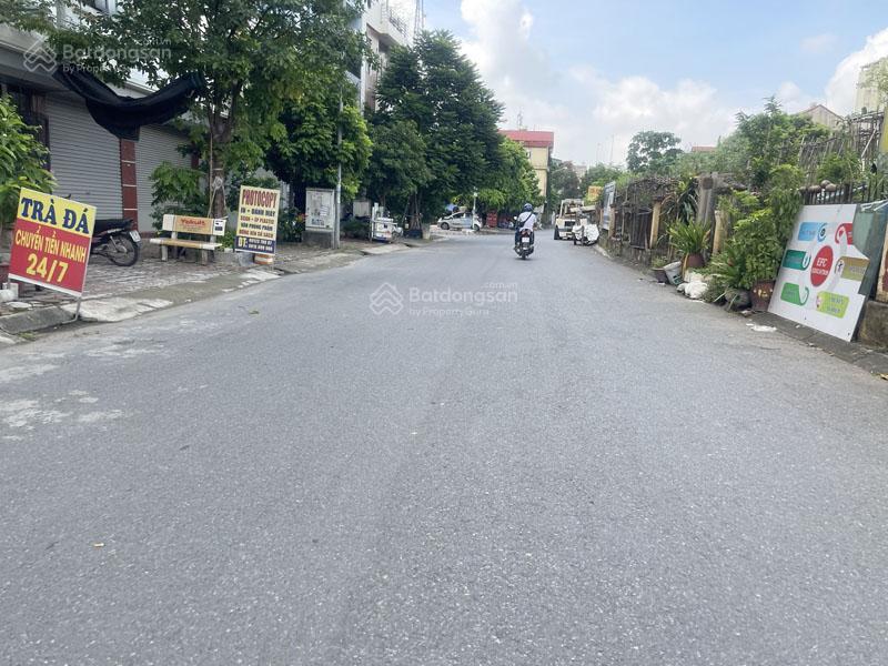 Cần bán lô đất đầu phố ngô gia tự 49,3m2 đường 15m ô tô tránh, vỉa hè rộng, view thoáng