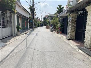 Bán 33,5m2 nhà 3 tầng đông dư bát tràng. đường 5m chỗ ô tô ngủ trong nhà, gần trường học các cấp