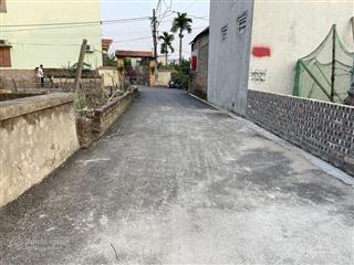 Cần bán 39m đất xóm 8 đông dư  bát tràng. đường ô tô moning chạy tới, cách 50m ra đường ô tô tránh