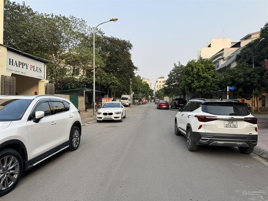 Bán đất mặt đường nguyễn khiêm ích trâu quỳ 140m2 (mt 7m)  đường 22m vỉa hè 5m  view thoáng