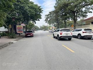 Bán đất mặt đường nguyễn khiêm ích trâu quỳ 140m2 (mt 7m)  đường 22m vỉa hè 5m  view thoáng