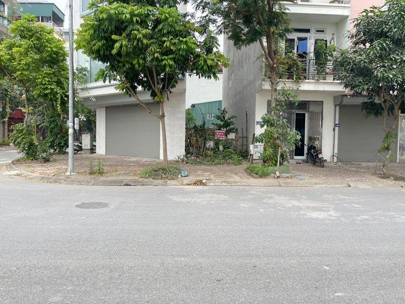 Cần bán 40,8m2 đất mặt phố Nguyễn Mậu Tài. Đối diện dự án Shophouse TQ5