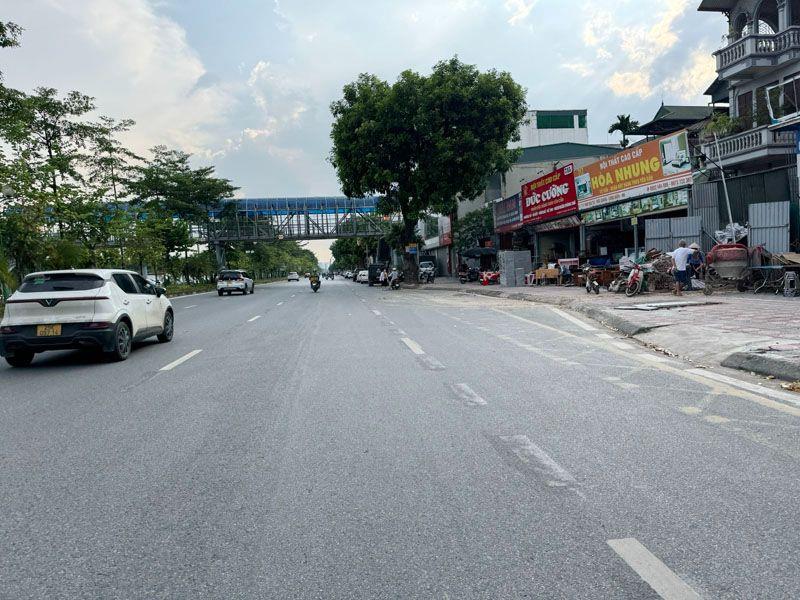 HOT: 139m2 Nhà C4 Siêu Phẩm Mặt Phố Ngô Gia Tự - Có Ngõ Sau 2M Thoáng Đẹp - Đón Cầu Mới.