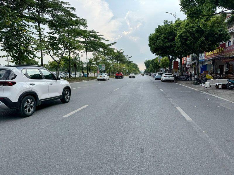 HOT: 139m2 Nhà C4 Siêu Phẩm Mặt Phố Ngô Gia Tự - Có Ngõ Sau 2M Thoáng Đẹp - Đón Cầu Mới.