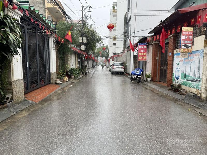 Bán gấp đất nguyễn văn linh 80m2 (sd 92m2)  sát ql5a, vị trí vàng kinh doanh, di chuyển thuận tiện