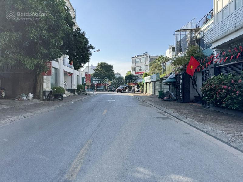 Bán 329,4m2 khu đất đấu giá xây dựng nhà ở phường việt hưng  ngõ 56 kim quan thượng