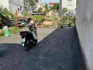 Tài chính 2,2 tỷ có ngay đất công luận 1  văn giang. oto đỗ cửa