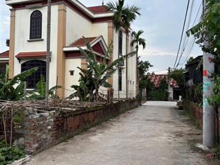 Chính chủ bán đất thôn ab quán trạch  xã văn giang đường thông ô tô