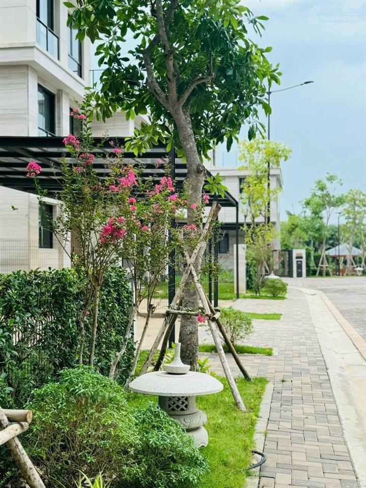 Nhà phố 6x21m compound 2 mặt tiền giáp sông (kinh doanh nội khu được) gần pmh chỉ 79tr/m2 mizuki