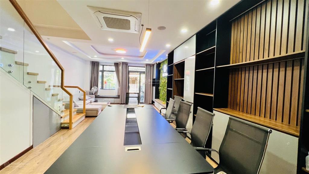 Nhà phố đảo 5x20m có nội thất mizuki park giá 13tỷ