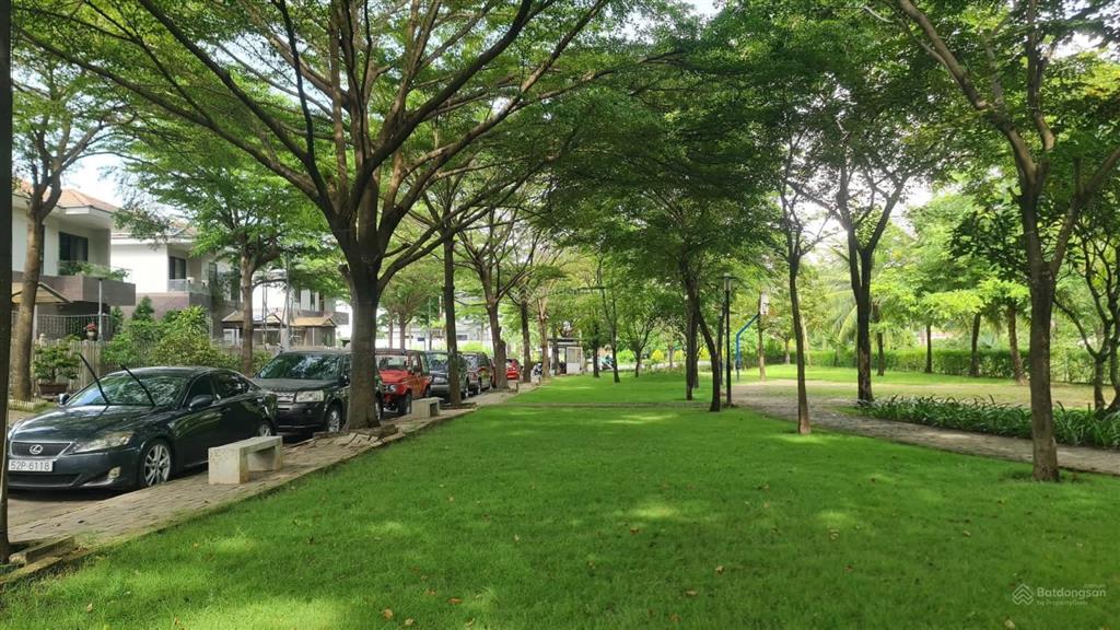 Biệt thự đơn lập lô góc 2 mặt tiền tại khu dân cư camellia garden chuyển nhượng giá tốt