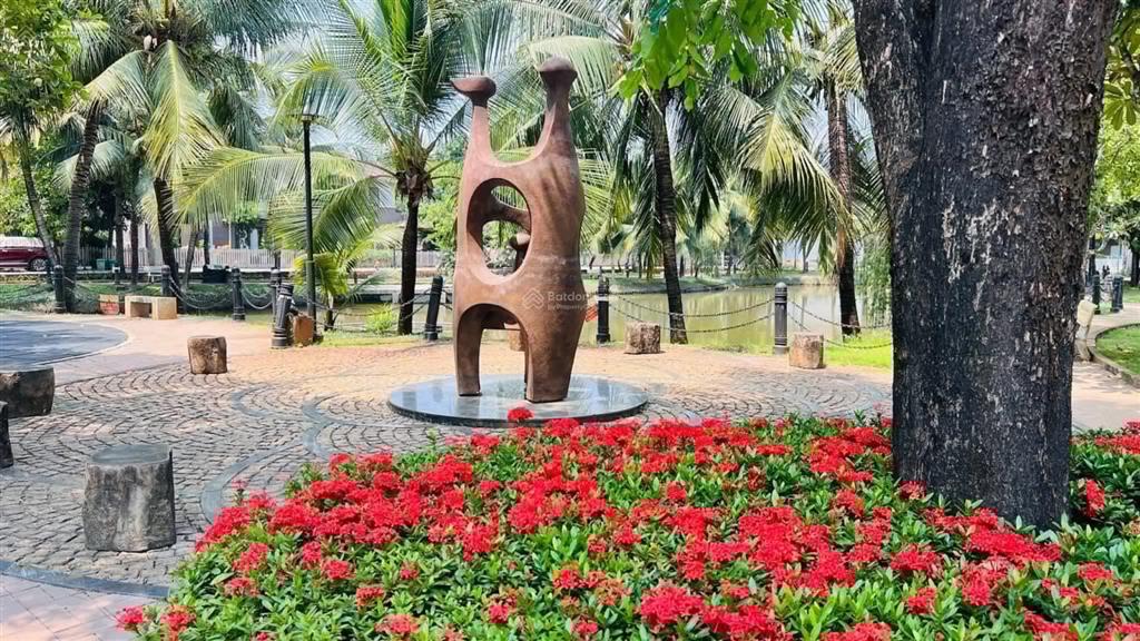 Biệt thự đơn lập lô góc 2 mặt tiền tại khu dân cư camellia garden chuyển nhượng giá tốt