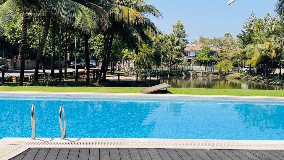 Biệt thự đơn lập lô góc 2 mặt tiền tại khu dân cư camellia garden chuyển nhượng giá tốt