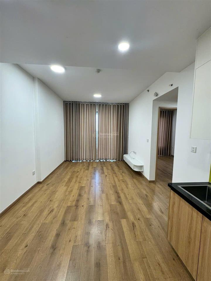 Akari phase 2 61m2 2pn1wc view nam tầng cao 3ty790
