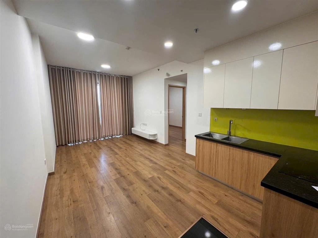 Akari phase 2 61m2 2pn1wc view nam tầng cao 3ty790