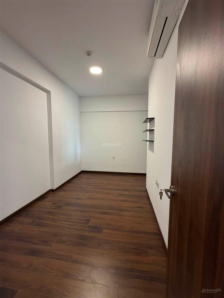 Cần bán căn hộ mp678 view đẹp 78m2
