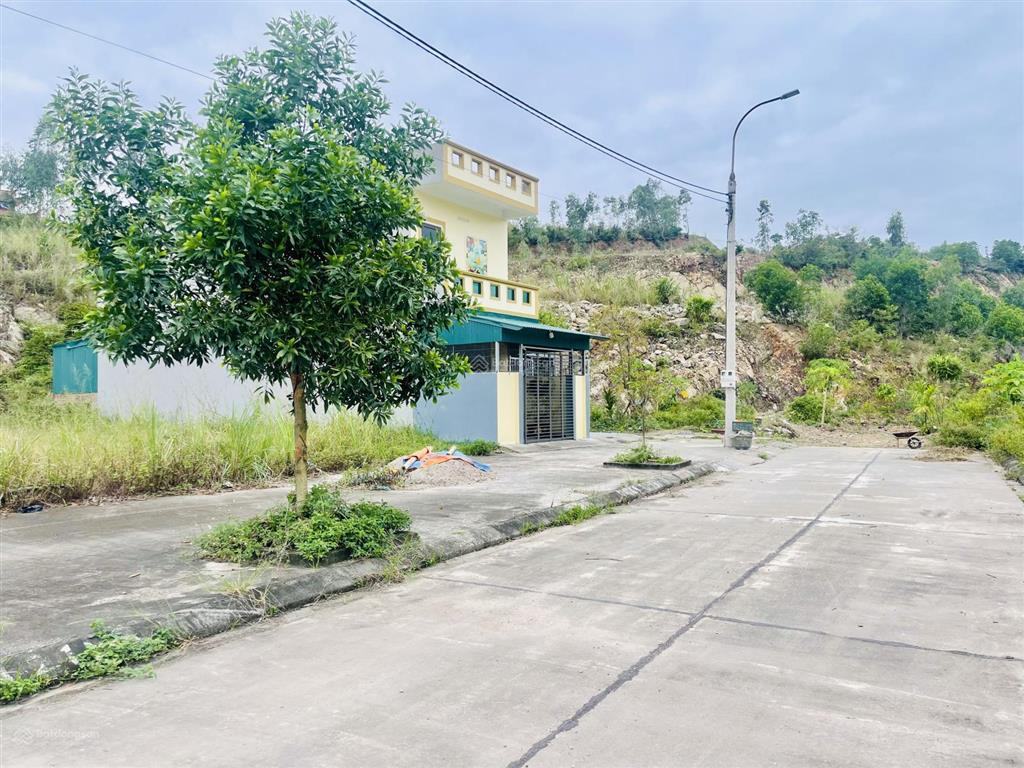 Liền kề hang hùm 100m gọn gàng, dễ xây, an cư thoải mái