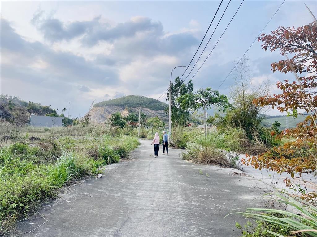 Liền kề hang hùm 100m gọn gàng, dễ xây, an cư thoải mái