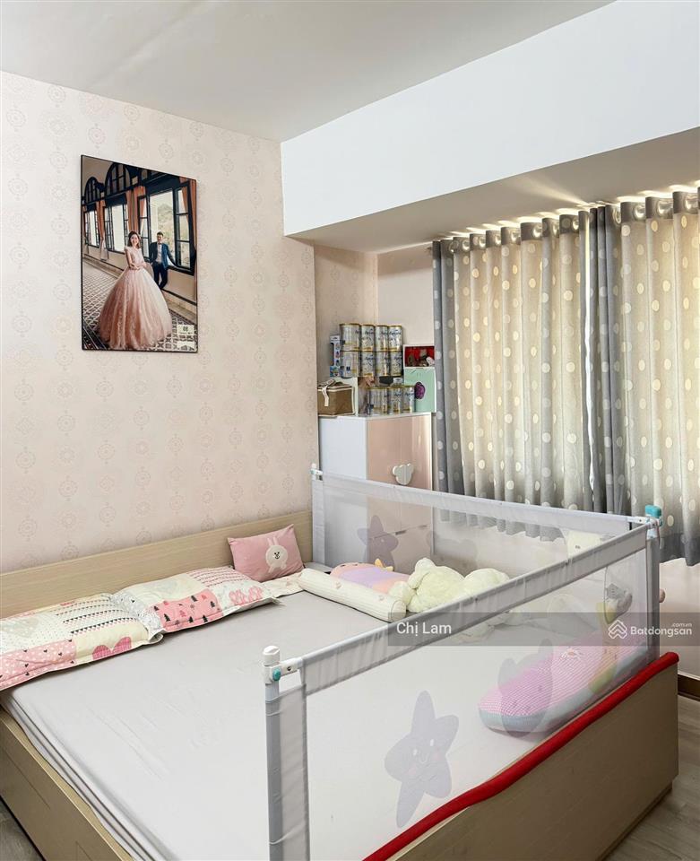 2.75 tỷ sở hữu ngay căn 77m² full nội thất 2pn rộng đẹp tại the era town.  0971 215 ***