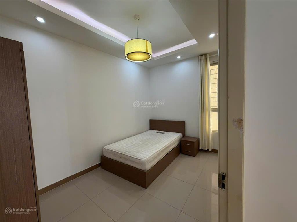 Cho thuê căn hộ 2 phòng ngủ, 85m², giá chỉ 10triệu/tháng tại the era town.