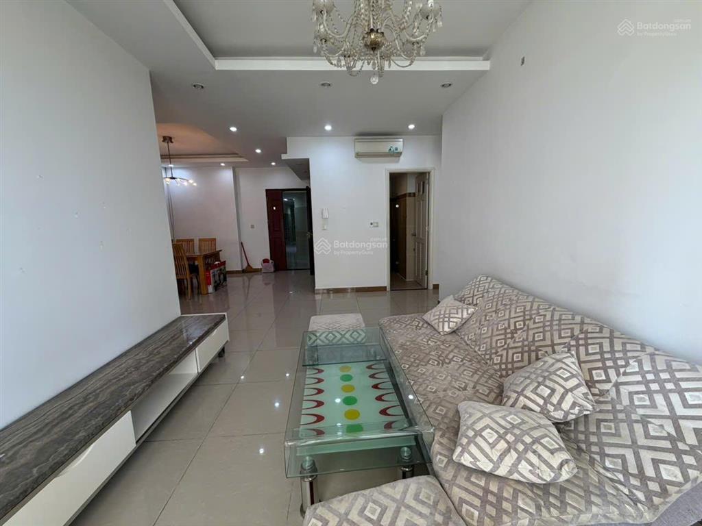 Cho thuê căn hộ 2 phòng ngủ, 85m², giá chỉ 10triệu/tháng tại the era town.